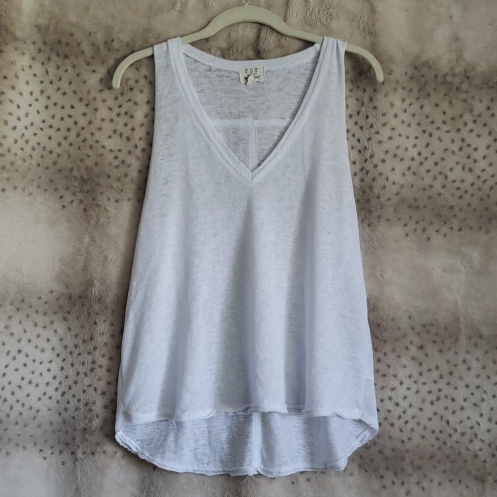 White v-neck burnout tank
